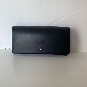 NWOT Rag & Bone Black Leather Sunglass Case